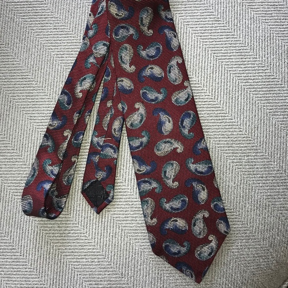 Ferrell Reed 100% Silk Necktie - Picture 1 of 4